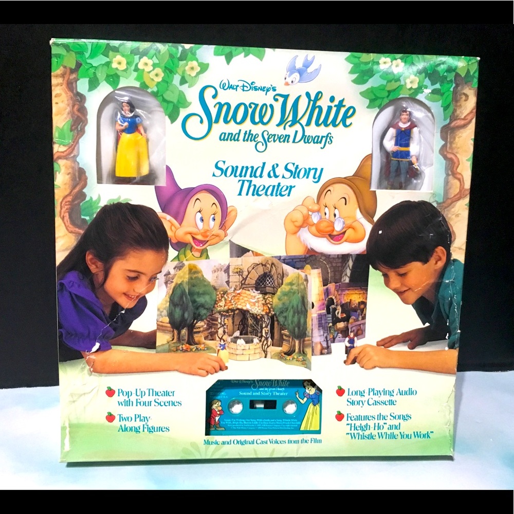 DISNEY SNOW WHITE AND THE SEVEN DWARFS THEATER 90s